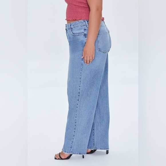 NEW Forever 21 mushroom embroidered plus size denim jeans - Picture 4 of 6